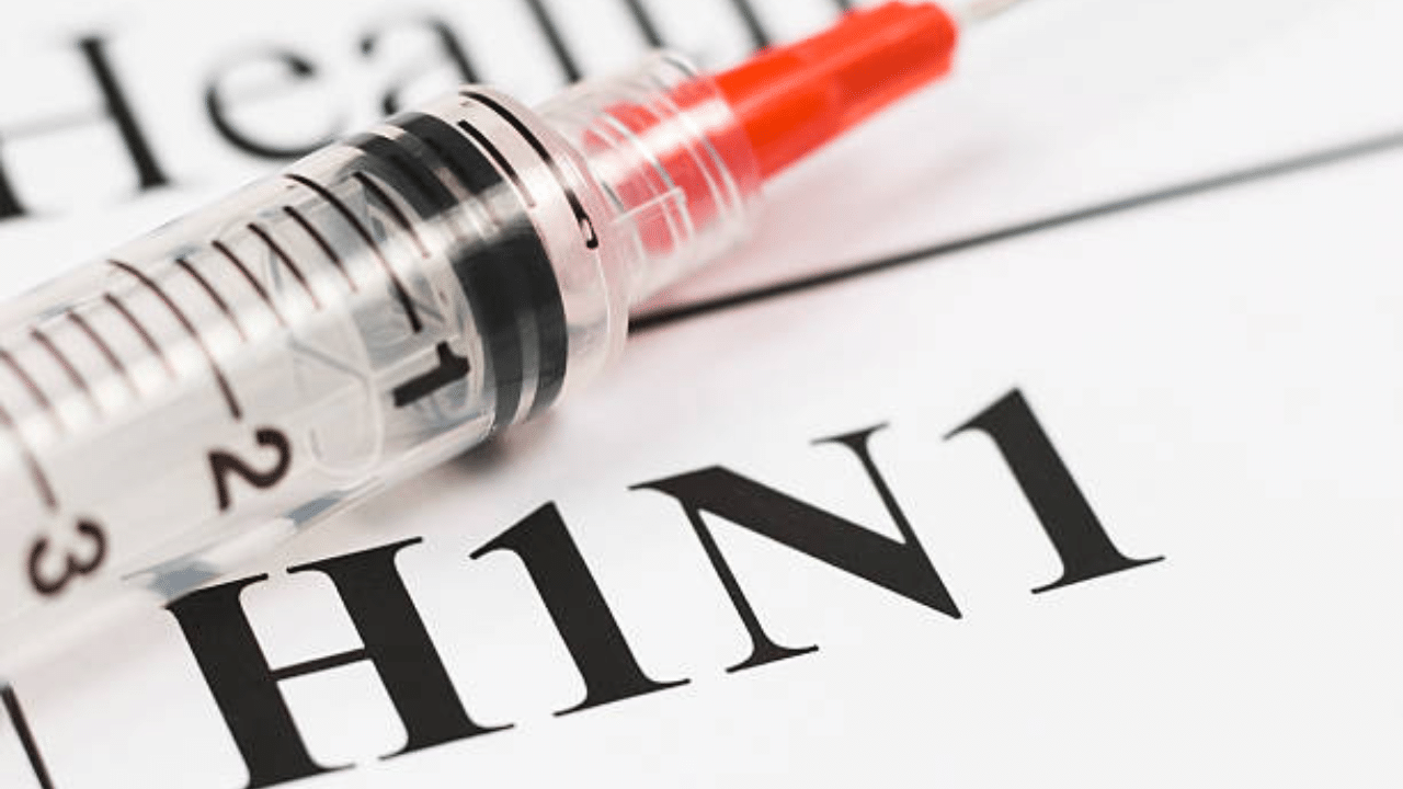 H1N1 Death: തൃശ്ശൂരിൽ എച്ച്1 എൻ1 ബാധിച്ച് 62കാരി മരിച്ചു H1N1 Death: തൃശ്ശൂരിൽ എച്ച്1 എൻ1 ബാധിച്ച് 62കാരി മരിച്ചു