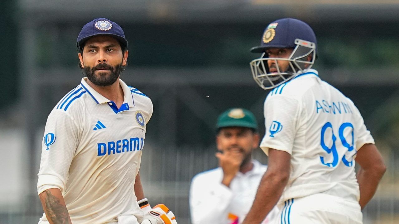 India vs Bangladesh : ഹസൻ മഹ്മൂദിൻ്റെ ചെക്കിന് അശ്വിൻ്റെ ചെക്ക് മേറ്റ്; ബംഗ്ലാദേശിനെതിരെ ഇന്ത്യക്ക് മേൽക്കൈ India vs Bangladesh : ഹസൻ മഹ്മൂദിൻ്റെ ചെക്കിന് അശ്വിൻ്റെ ചെക്ക് മേറ്റ്; ബംഗ്ലാദേശിനെതിരെ ഇന്ത്യക്ക് മേൽക്കൈ