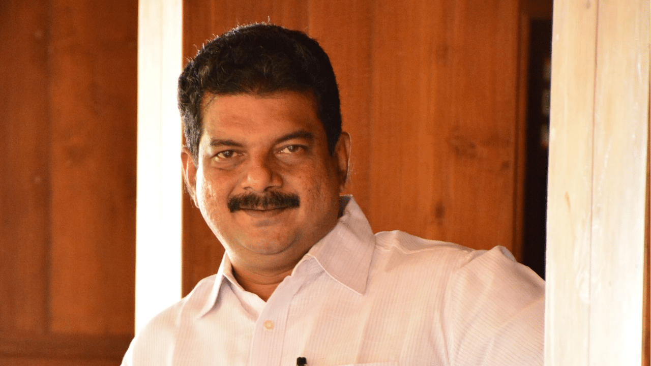 PV Anvar; എന്റെ ഡിഎംകെ രാഷ്ട്രീയ പാർട്ടിയല്ല, സോഷ്യൽ മൂവ്മെന്റാണ്; പിവി അൻവർ