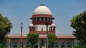 Supreme Court: എല്ലാ സ്വകാര്യ സ്വത്തുവകകളും പൊതു സ്വത്തായി കണക്കാക്കാനാകില്ല: സുപ്രീം കോടതി