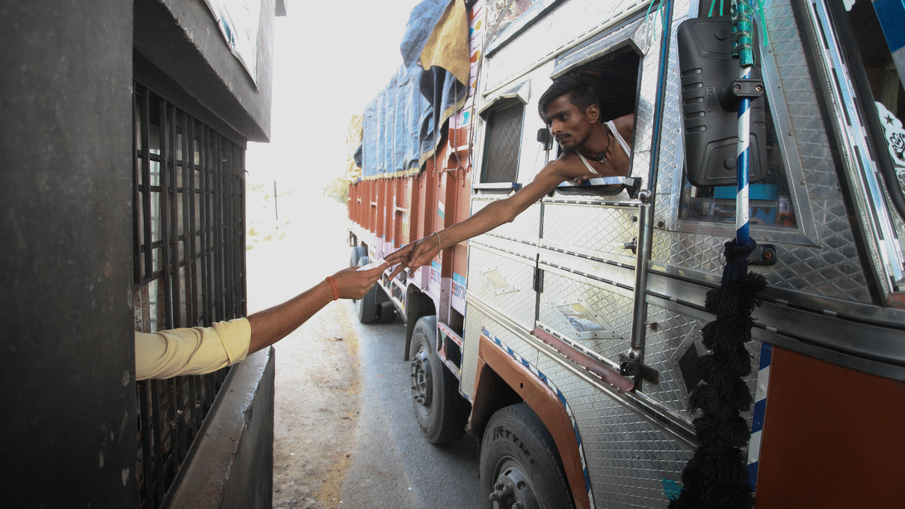 First toll booth in Idukki : ഇനി ഇടുക്കിയിലും ടോൾ പ്ലാസ; ടോൾ നിരക്ക് ഇങ്ങനെ...