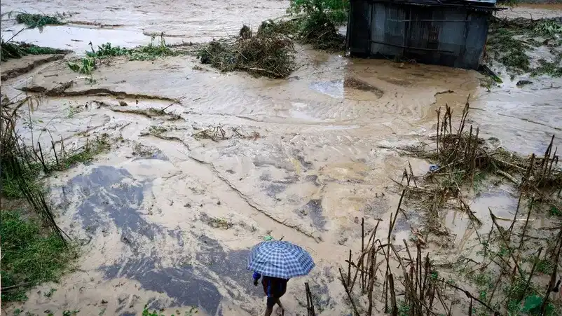 Nepal floods: നേപ്പാളിൽ വെള്ളപ്പൊക്കത്തിലും മണ്ണിടിച്ചിലിലും 112 പേർ മരിച്ചു; ബീഹാറിൽ ജാഗ്രതാ നിർദേശം