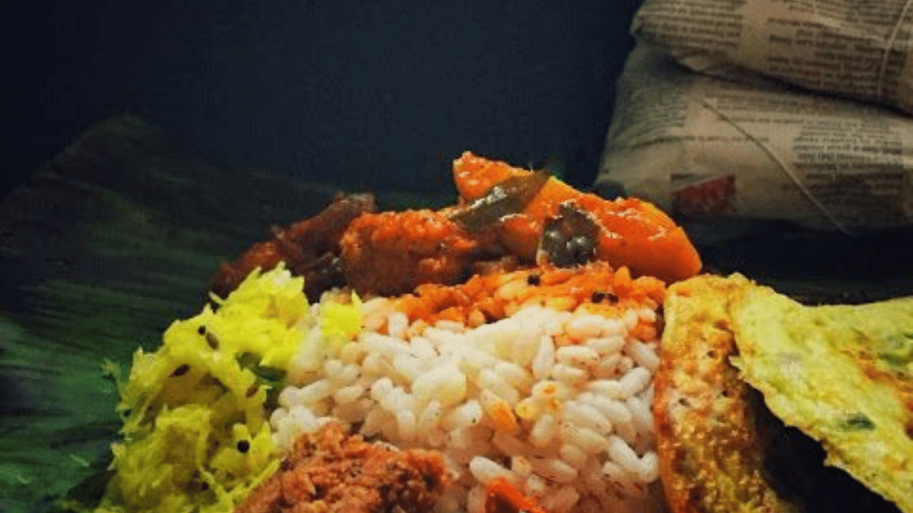 പൊതിച്ചോറ് കഴിക്കുമ്പോൾ വാഴയിലയിലെ ഗുണങ്ങൾ കിട്ടുക മാത്രമല്ല, കറികൾ കൂടിച്ചേർന്ന് അത് ഭക്ഷണത്തിനു രുചിയും കൂട്ടുന്നു. ഫോട്ടോ- Pinterest