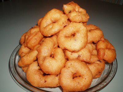 തുടർന്ന് ടിഫിൻ സെന്ററിന്റെ അധികൃതരെ വിവരമറിയിച്ചു. പേട്ട പൊലീസും ഫുഡ് ആൻഡ് സേഫ്റ്റി ഉദ്യോഗസ്ഥരും കടയിൽ പരിശോധന നടത്തി ഹോട്ടൽ അടപ്പിച്ചു. (​image credits: facebook)
