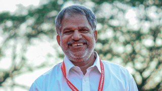 Rain Alert: വരുന്നു പെരുമഴ; ന്യൂനമർദ്ദം ശക്തി പ്രാപിക്കുന്നു, സംസ്ഥാനത്ത് അതിശക്തമായ മഴയ്ക്ക് സാധ്യത