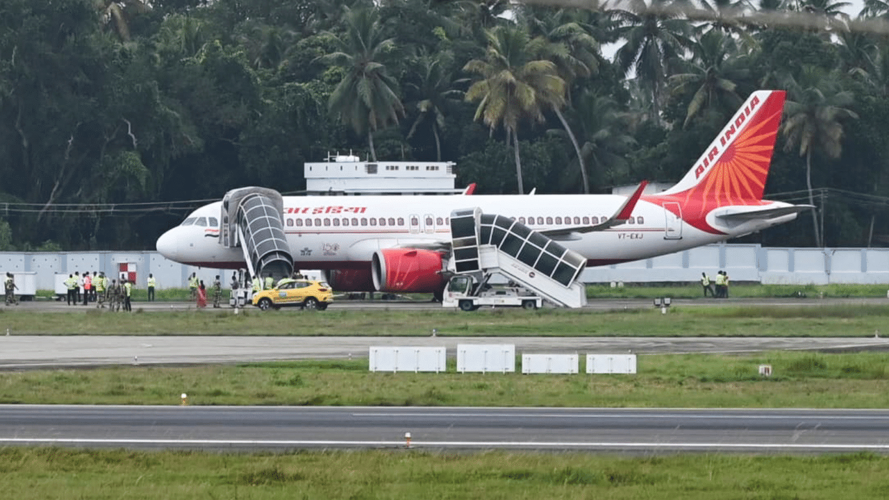 Hydraulic Failure in Aircraft: എന്താണ് വിമാനങ്ങളുടെ ഹൈഡ്രോളിക്ക് തകരാർ?