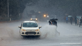 Kerala Rain Alert: തോരാതെ പേമാരി… ന്യുനമർദം തീവ്രന്യുനമർദമായി; സംസ്ഥാനത്തെ അഞ്ച് ജില്ലകളിൽ യെല്ലോ അലർട്ട്