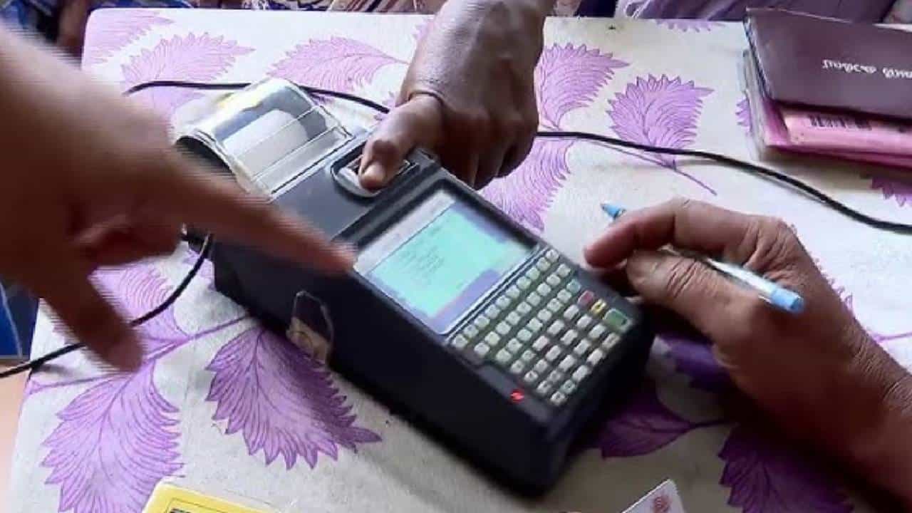 Ration card Mustering: കേരളത്തിൽ റേഷൻ കാർഡ് മസ്റ്ററിങ് 85 ശതമാനം പൂര്‍ത്തിയാക്കി; മസ്റ്ററിങ് നവംബര്‍ 30വരെ നീട്ടി