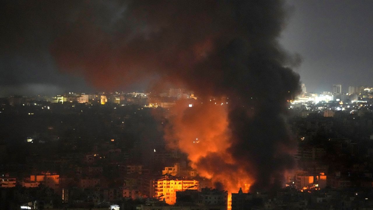 Iran-Israel Conflict: ലെബനനില് വീണ്ടും ബോംബാക്രമണം; ഗര്ത്തങ്ങളായി ഗ്രാമങ്ങള്, ഉപഗ്രഹചിത്രങ്ങള് പുറത്ത് Iran-Israel Conflict: ലെബനനില് വീണ്ടും ബോംബാക്രമണം; ഗര്ത്തങ്ങളായി ഗ്രാമങ്ങള്, ഉപഗ്രഹചിത്രങ്ങള് പുറത്ത്