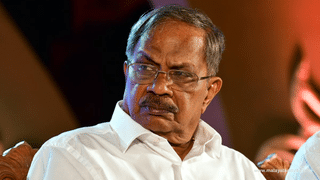 Kollam-Ernakulam Memu : യാത്രക്കാരുടെ ശ്രദ്ധയ്ക്ക്, കൊല്ലം- എറണാകുളം സ്പെഷ്യല്‍ മെമു നാളെ മുതൽ; സ്റ്റോപ്പുകളുടെ പട്ടിക ഇങ്ങനെ