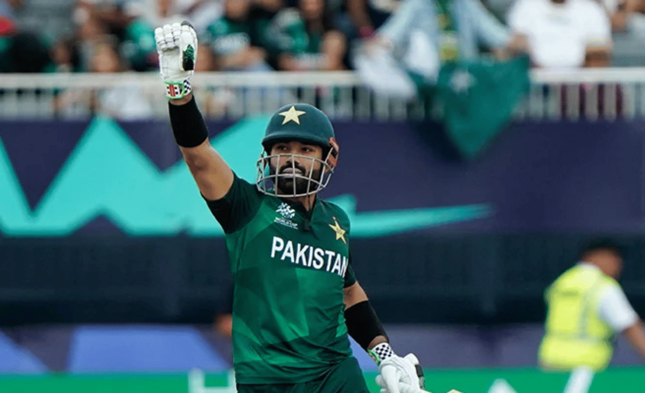 പാകിസ്താൻ ക്രിക്കറ്റ് ടീമിന്റെ പുതിയ ഏകദിന-ട്വന്റി 20 ക്യാപ്റ്റനായി വിക്കറ്റ് കീപ്പർ ബാറ്റർ മുഹമ്മദ് റിസ്വാനെ പിസിബി നിയമിച്ചു. (Image Credits: Social Media)