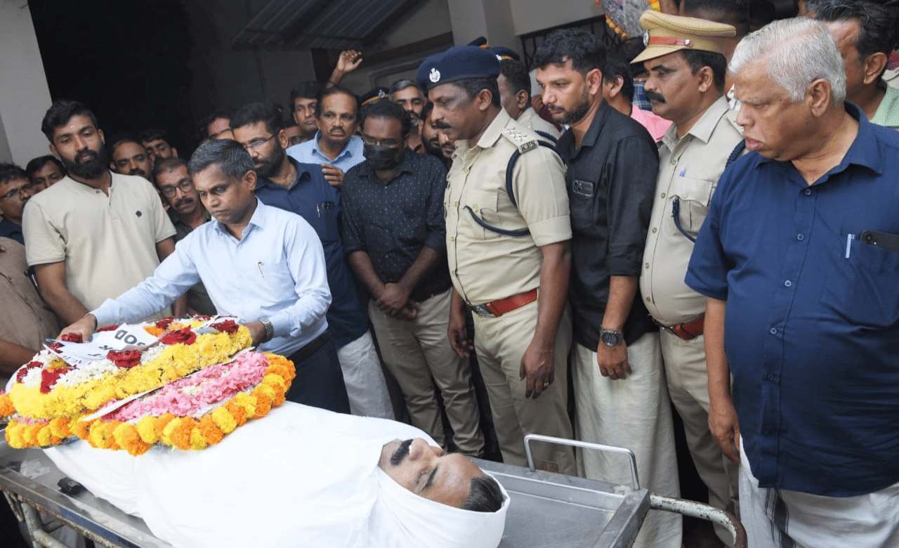 ADM Naveen Babu: എഡിഎമ്മിന്റെ ആത്മഹത്യ: പിപി ദിവ്യക്കെതിരായ പരാതി; കേസെടുത്ത് മനുഷ്യാവകാശ കമ്മീഷൻ