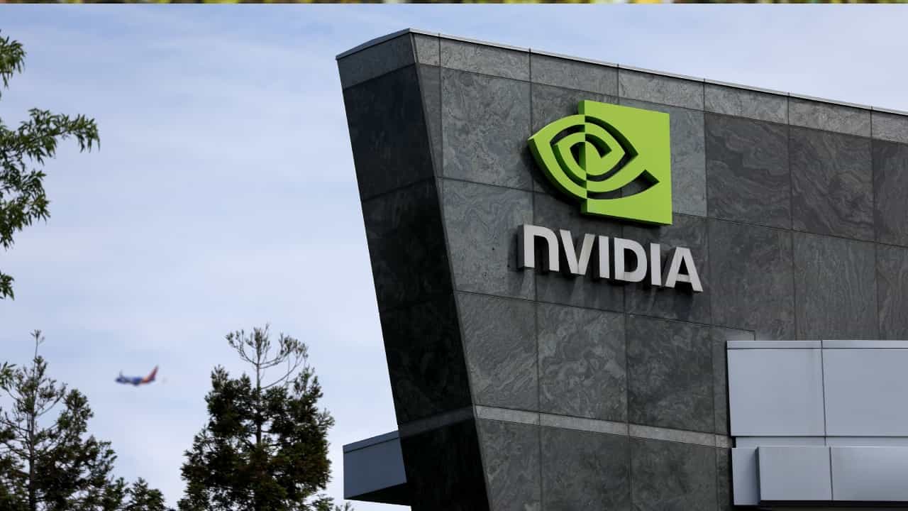 Nvidia: ആപ്പിളിനെ മറികടന്നു; ലോകത്തിലെ ഏറ്റവും മൂല്യമുള്ള കമ്പനിയായി എൻവിഡിയ Nvidia: ആപ്പിളിനെ മറികടന്നു; ലോകത്തിലെ ഏറ്റവും മൂല്യമുള്ള കമ്പനിയായി എൻവിഡിയ