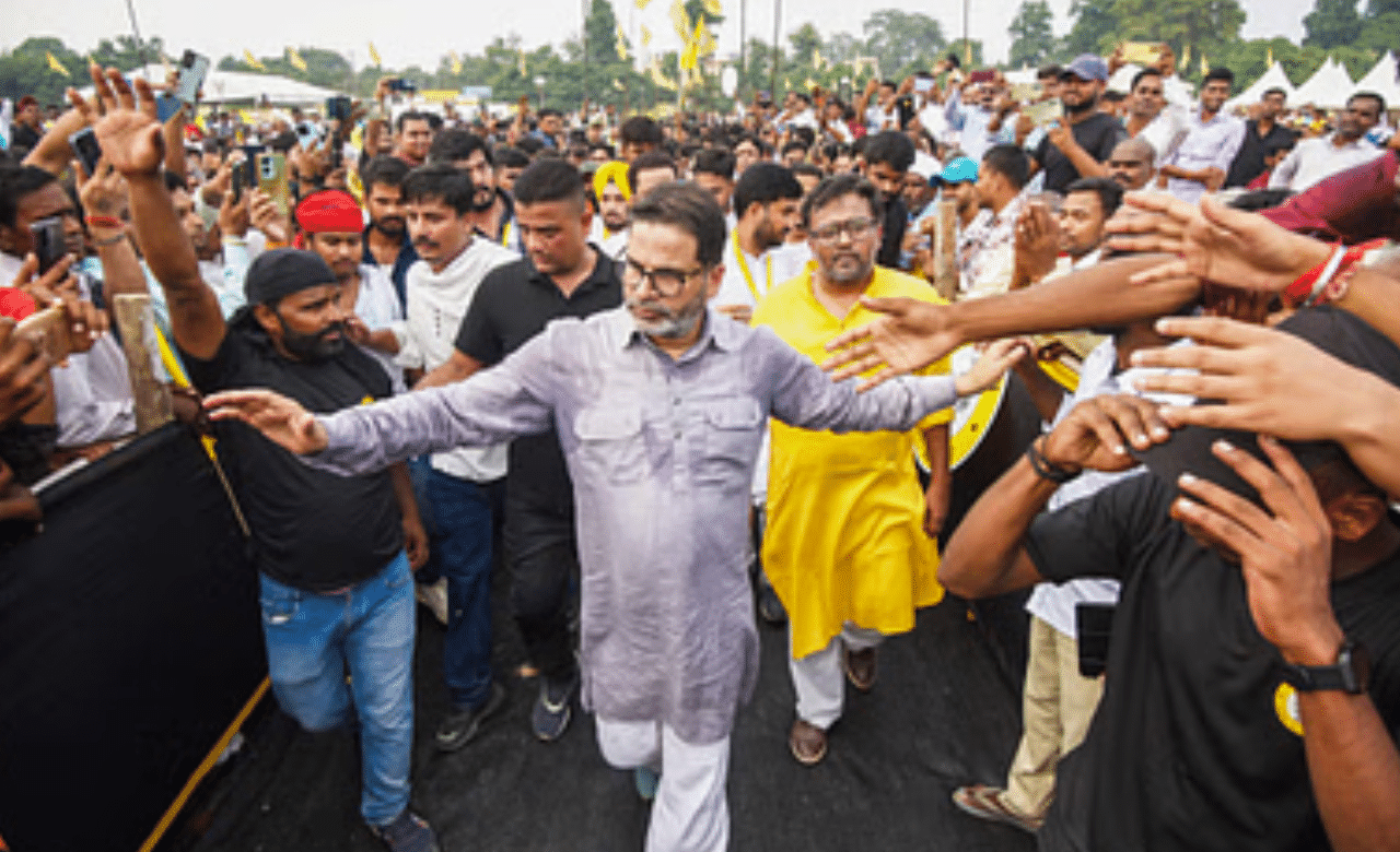 Prashant Kishor: ‘മദ്യനിരോധനം അവസാനിപ്പിക്കും’; ജൻ സൂരജ് പാർട്ടിയുമായി രാഷ്ട്രീയത്തിൽ അങ്കത്തിനിറങ്ങി പ്രശാന്ത് കിഷോർ