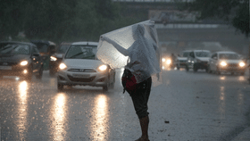 Kerala Rain alert: ഇന്നു മുതൽ മഴ കനക്കും… നാളെ കേരളത്തിലെ രണ്ടു ജില്ലകളില്‍ ഓറഞ്ച് അലര്‍ട്ട്