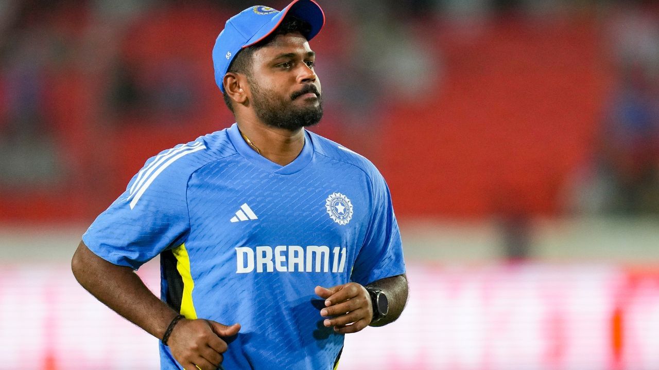 Sanju Samson: ടി20 ലോകകപ്പ് ഫെെനൽ ഇലവനിലുണ്ടായിരുന്നു, ടോസിന് തൊട്ടുമുമ്പാണ് തന്നെ മാറ്റിയത്; വെളിപ്പെടുത്തലുമായി സഞ്ജു സാംസൺ Sanju Samson: ടി20 ലോകകപ്പ് ഫെെനൽ ഇലവനിലുണ്ടായിരുന്നു, ടോസിന് തൊട്ടുമുമ്പാണ് തന്നെ മാറ്റിയത്; വെളിപ്പെടുത്തലുമായി സഞ്ജു സാംസൺ