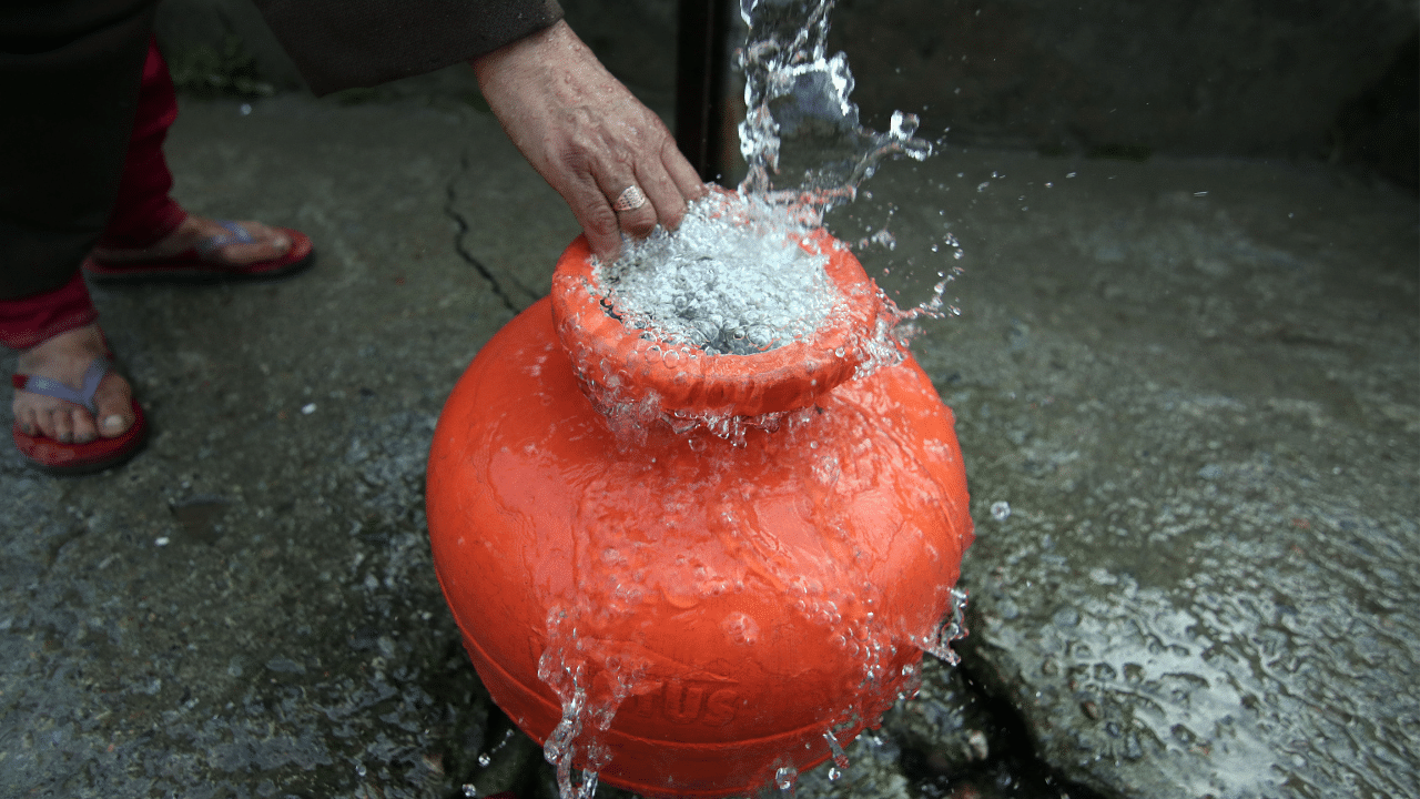 Thiruvananthapuram Water supply: കുടിവെള്ള ദുരിതം അവസാനിക്കുന്നില്ല; തിരുവനന്തപുരത്ത് നഗരത്തിൽ നാളെ ജലവിതരണം മുടങ്ങും