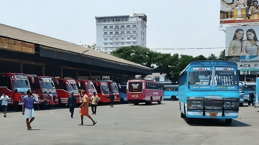 Thrissur Bus Strike: ശക്തൻ സ്റ്റാൻഡിലെത്തുന്ന സ്വകാര്യ ബസുകൾ ഇന്ന് പണിമുടക്കിൽ; കാരണം ഏകപക്ഷീയമായി നടപ്പാക്കിയ ഗതാഗത പരിഷ്കരണം