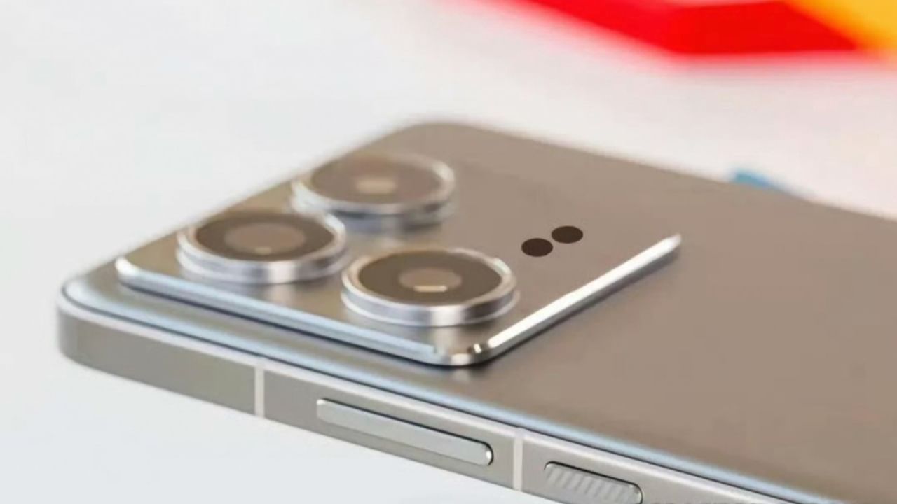 ലെയ്ക ട്യൂൺഡായ ക്യാമറ സിസ്റ്റമാണ് ഫോണിൻ്റെ മറ്റൊരു പ്രത്യേകത. ട്രിപ്പിൾ ക്യാമറയാവും പിന്നിലുണ്ടാവുക. ഒമ്നിവിഷൻ സെൻസർ അടക്കം 50 മെഗാപിക്സലിൻ്റെ പ്രധാന ക്യാമറയ്ക്കൊപ്പം 50 മെഗാപിക്സലിൻ്റെ അൺൾട്ര വൈഡ്, 50 മെഗാപിക്സൽ ടെലിഫോട്ടോ ക്യാമറകളും പിൻ ഭാഗത്തെ ക്യാമറകളിലുണ്ടാവും. (Image Courtesy - Social Media)