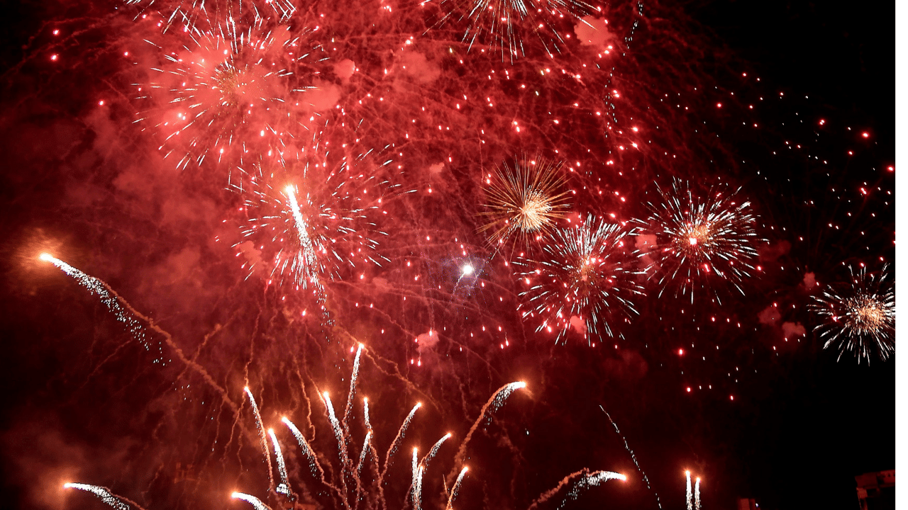 Firecracker ban in India: ഇവിടെ ദീപാവലിക്ക് പടക്കം അനുവദിക്കില്ല; രാജ്യത്തെ പടക്ക നിയന്ത്രണമുള്ള സംസ്ഥാനങ്ങൾ ഇവ Firecracker ban in India: ഇവിടെ ദീപാവലിക്ക് പടക്കം അനുവദിക്കില്ല; രാജ്യത്തെ പടക്ക നിയന്ത്രണമുള്ള സംസ്ഥാനങ്ങൾ ഇവ