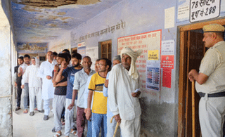 Jammu Kashmir Exits Poll 2024: ബിജെപിക്കും പിഡിപിക്കും അടിപതറും? ജമ്മുകശ്മീരിൽ കോൺ​ഗ്രസ് തരം​ഗമെന്ന് എക്സിറ്റ് പോൾ ഫലങ്ങൾ