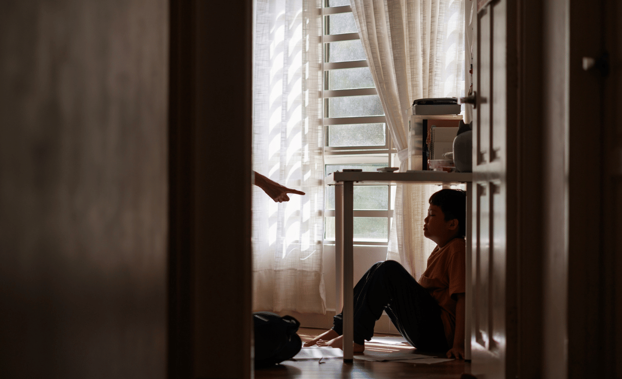 Crime News : ചോദ്യത്തിന് ഉത്തരം പറഞ്ഞില്ല; മൂന്നര വയസുകരാനെ ചൂരൽ കൊണ്ട് ക്രൂരമായി തല്ലി അധ്യാപിക Crime News : ചോദ്യത്തിന് ഉത്തരം പറഞ്ഞില്ല; മൂന്നര വയസുകരാനെ ചൂരൽ കൊണ്ട് ക്രൂരമായി തല്ലി അധ്യാപിക