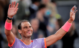 Sanju Samson : ആഹാ… സഞ്ജുവിന് ഇതും വശമുണ്ടോ? മത്സരത്തിനിടെ റിയാൻ പരാഗിന് നിർദേശം നൽകിയത് ബംഗാളി ഭാഷയിൽ