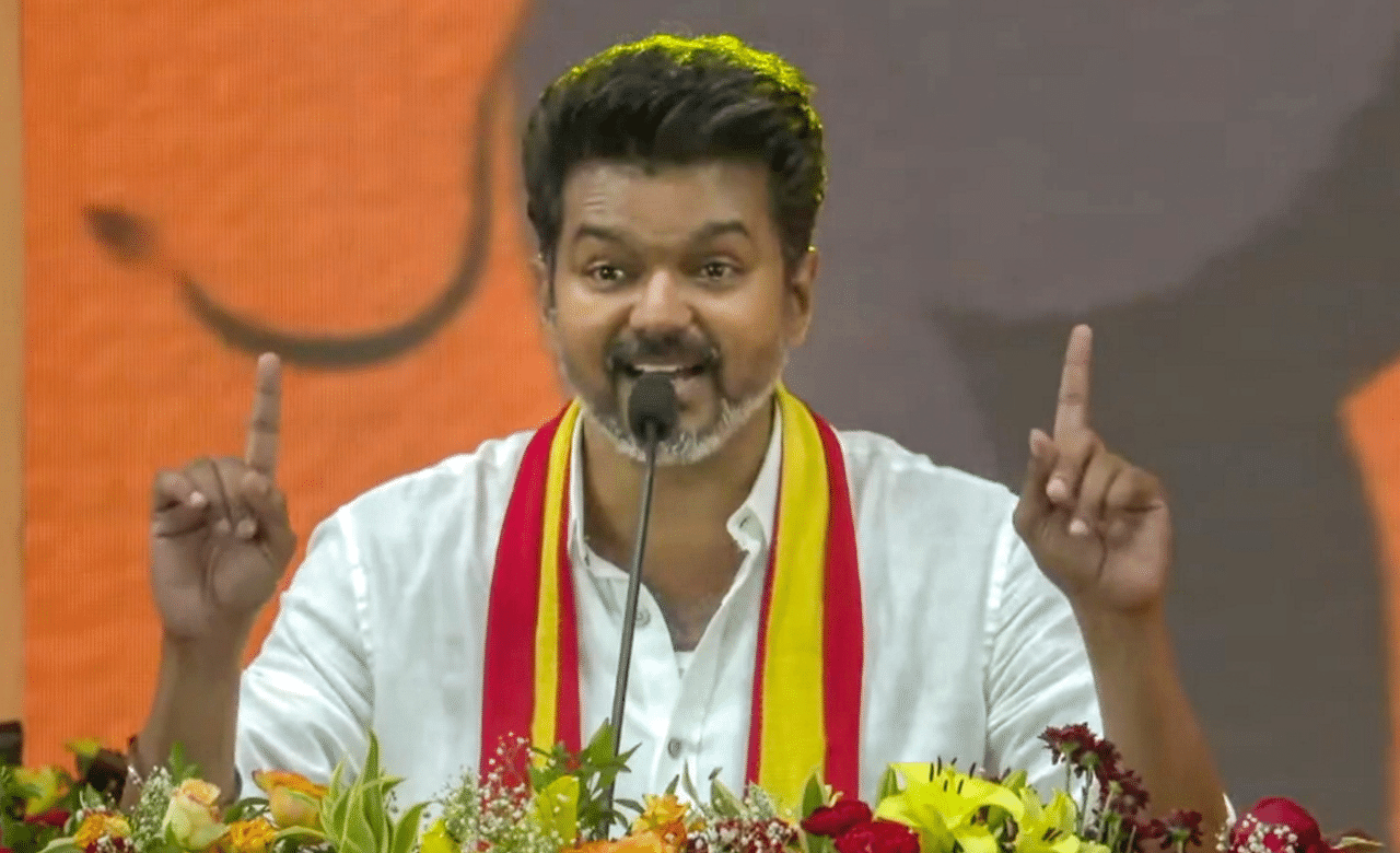 TVK Party: ജാതി സെൻസസ് നടത്തണം; ഡിഎംകെ രാഷ്ട്രീയ എതിരാളി, പാർട്ടിയുടെ രാഷ്ട്രീയ നയങ്ങൾ വ്യക്തമാക്കി വിജയ് TVK Party: ജാതി സെൻസസ് നടത്തണം; ഡിഎംകെ രാഷ്ട്രീയ എതിരാളി, പാർട്ടിയുടെ രാഷ്ട്രീയ നയങ്ങൾ വ്യക്തമാക്കി വിജയ്