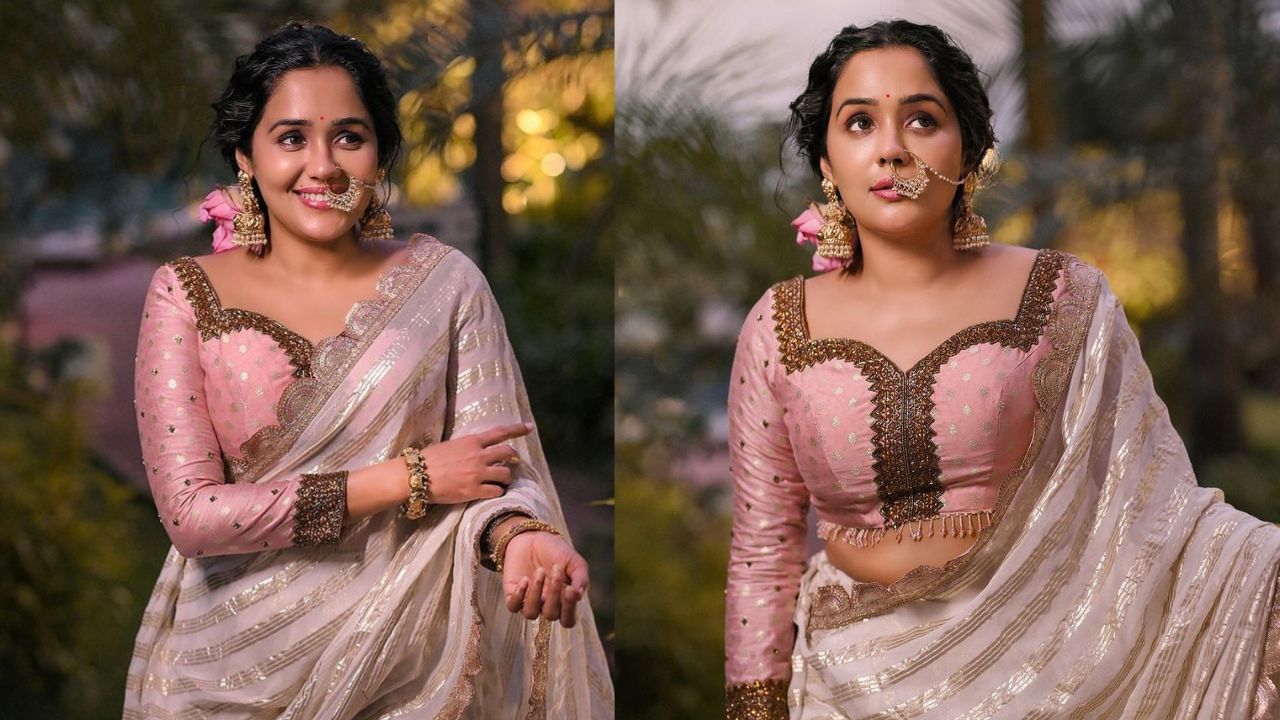 'ആ സിനിമയിലെ ഒരു സീനില് പാമ്പിനെ കൊണ്ടുവന്നിട്ട് പാമ്പ് ദേഹത്തിലൂടെ ഇഴയണമെന്ന് എല്ലാം പറഞ്ഞു. ഇത് കേട്ടപ്പോഴേ മമ്മി പറ്റില്ലെന്ന് പറഞ്ഞു. അതൊന്നും പറ്റില്ല, നിങ്ങള് എന്താ പറയുന്നത് ഒറിജിനല് പാമ്പിനെയൊക്കയാണോ ഇങ്ങനെ ചെയ്യിക്കുന്നത്. കടിച്ച് കഴിഞ്ഞാല് എന്ത് ചെയ്യുമെന്നെല്ലാം ചോദിച്ച് മമ്മി പ്രശ്നമാക്കി. (Image Credits: Instagram)