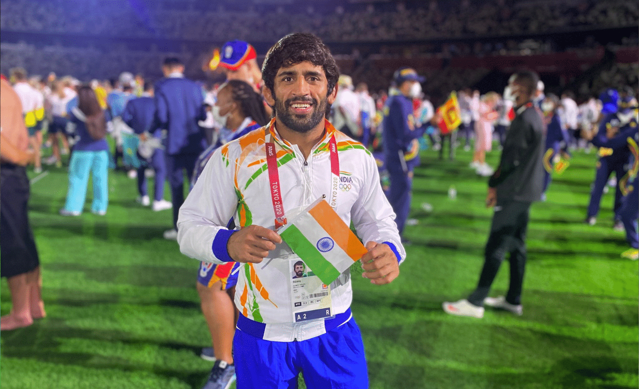 Bajrang Punia: ബജ്രംഗ് പൂനിയയ്ക്ക് 4 വർഷം വിലക്ക്; ഗുസ്തി മത്സരങ്ങളിൽ പങ്കെടുക്കാനാവില്ല, പരിശീലകൻ ആകാനും വിലക്ക് Bajrang Punia: ബജ്രംഗ് പൂനിയയ്ക്ക് 4 വർഷം വിലക്ക്; ഗുസ്തി മത്സരങ്ങളിൽ പങ്കെടുക്കാനാവില്ല, പരിശീലകൻ ആകാനും വിലക്ക്
