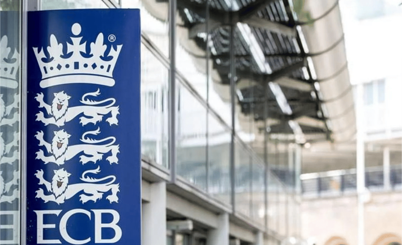 England Cricket Board: വിദേശ ലീഗുകൾ കളിക്കുന്നതിന് ഇംഗ്ലണ്ട് താരങ്ങൾക്ക് വിലക്ക്; ഐപിഎല്ലിന് പ്രത്യേക പരി​ഗണന നൽകി ഇ.സി.ബി