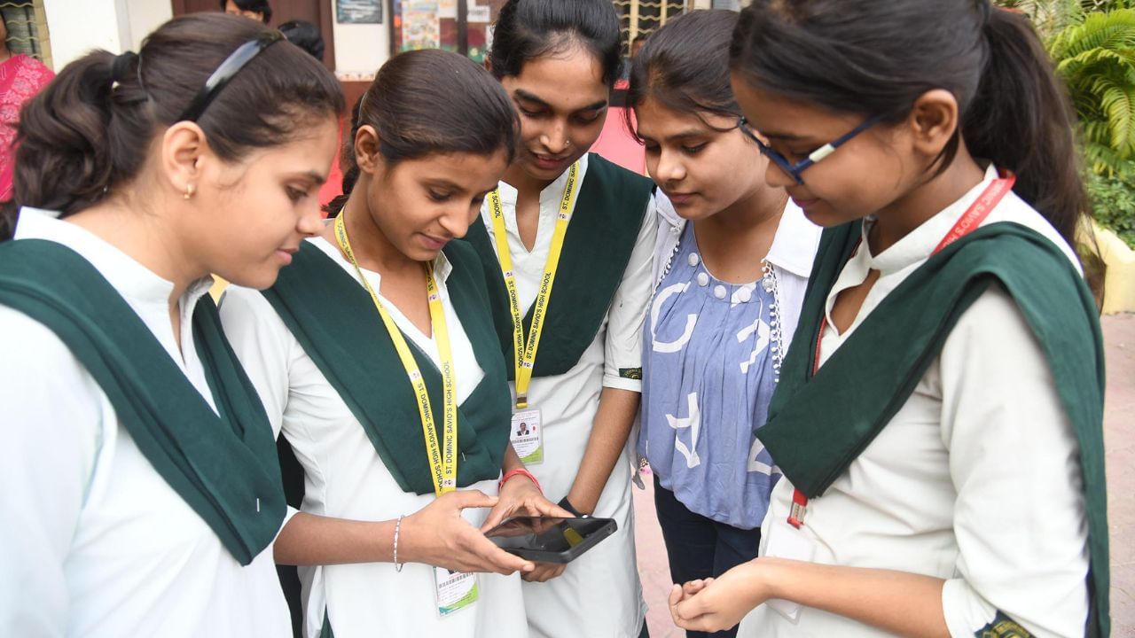 ICSE, ISC Exam 2025 : ഐസിഎസ്ഇ, ഐ എസ് സി പരീക്ഷ ടൈം ടേബിൾ പ്രഖ്യാപിച്ചു; പരീക്ഷ ഏപ്രിൽ വരെ ICSE, ISC Exam 2025 : ഐസിഎസ്ഇ, ഐ എസ് സി പരീക്ഷ ടൈം ടേബിൾ പ്രഖ്യാപിച്ചു; പരീക്ഷ ഏപ്രിൽ വരെ