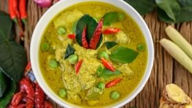 Green Peas Curry Recipe: ഗ്രീന്‍ പീസ് കറി ഒന്ന് മാറ്റി പിടിച്ചാലോ? രുചി ചോരാതെ എളുപ്പത്തില്‍ തയാറാക്കാം