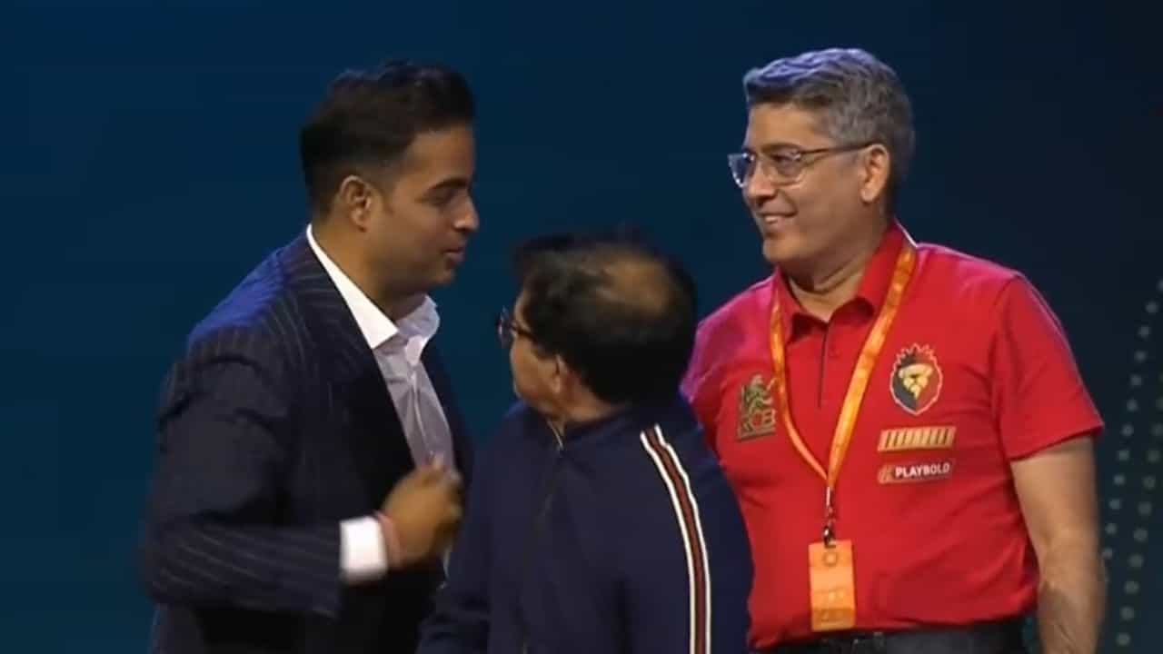 IPL 2025 Auction : ആശാനേ, നന്ദിയുണ്ട്; വിൽ ജാക്ക്സിൽ ആർടിഎം ഉപയോഗിക്കാതിരുന്ന ആർസിബിയോട് നന്ദി അറിയിച്ച് ആകാശ് അംബാനി