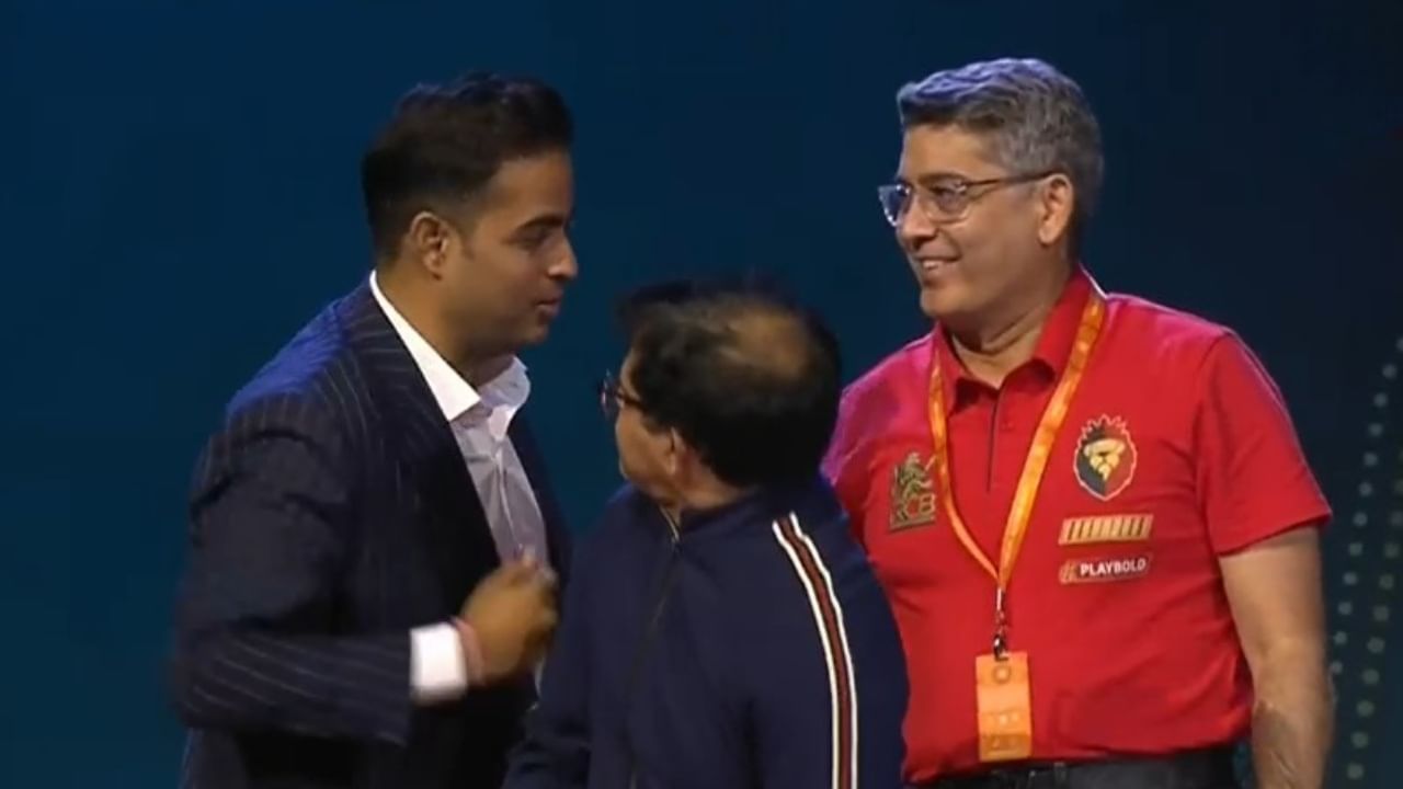 IPL 2025 Auction : ‘ആശാനേ, നന്ദിയുണ്ട്’; വിൽ ജാക്ക്സിൽ ആർടിഎം ഉപയോഗിക്കാതിരുന്ന ആർസിബിയോട് നന്ദി അറിയിച്ച് ആകാശ് അംബാനി IPL 2025 Auction : ‘ആശാനേ, നന്ദിയുണ്ട്’; വിൽ ജാക്ക്സിൽ ആർടിഎം ഉപയോഗിക്കാതിരുന്ന ആർസിബിയോട് നന്ദി അറിയിച്ച് ആകാശ് അംബാനി