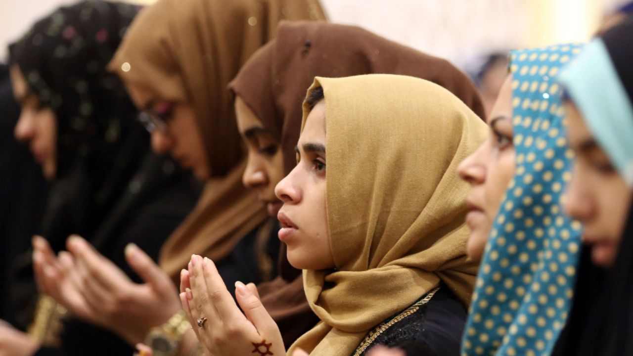 Iraq Marriage Law: ഒമ്പത് വയസുള്ള പെണ്കുട്ടികളെ വിവാഹം ചെയ്യാം; നിയമഭേദഗതിക്കൊരുങ്ങി ഇറാഖ് Iraq Marriage Law: ഒമ്പത് വയസുള്ള പെണ്കുട്ടികളെ വിവാഹം ചെയ്യാം; നിയമഭേദഗതിക്കൊരുങ്ങി ഇറാഖ്