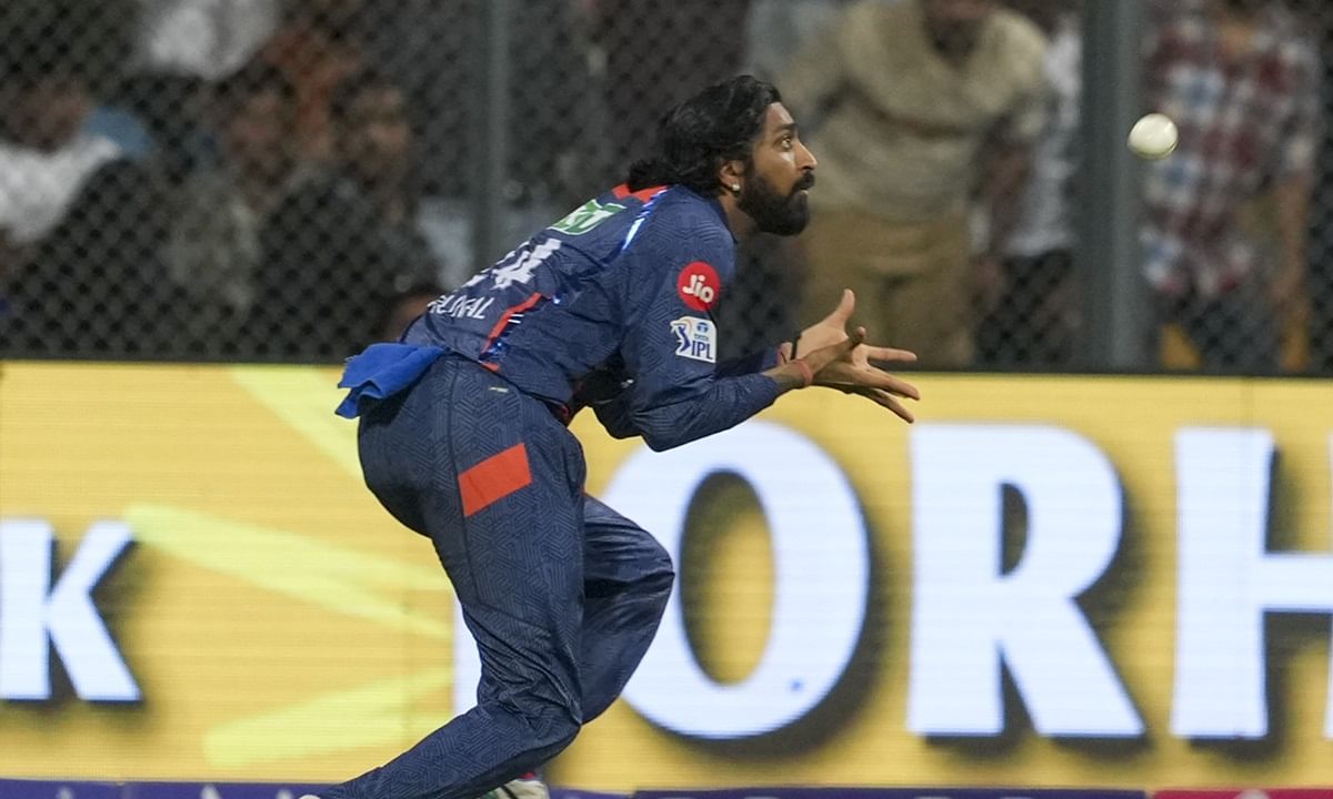 IPL Auction 2025: ഐപിഎല് താരലേലം, രണ്ടാം ദിനവും ആവേശമേറും, ആര്സിബി ‘ഷൈന്’ ചെയ്യും; ക്രുണാല് പാണ്ഡ്യ ടീമില് IPL Auction 2025: ഐപിഎല് താരലേലം, രണ്ടാം ദിനവും ആവേശമേറും, ആര്സിബി ‘ഷൈന്’ ചെയ്യും; ക്രുണാല് പാണ്ഡ്യ ടീമില്