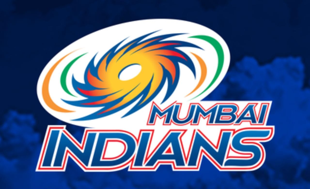 ഐപിഎൽ ചരിത്രത്തിലെ ഏറ്റവും മികച്ച ടീമുകളിലൊന്നാണ് മുംബെെ ഇന്ത്യൻസ്. താര ലേലത്തിന് മുന്നോടിയായി ടീമിന്റെ നെടുംതൂണുകളായ അ‍ഞ്ച് താരങ്ങളെയും നിലനിർത്തിയിട്ടുണ്ട്. (Image Credits: Mumbai Indians)