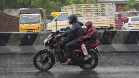 Kerala Rain Alert: സംസ്ഥാനത്ത് ശക്തമായ മഴയ്ക്ക് സാധ്യത; എട്ട് ജില്ലകളിൽ യെല്ലോ അലർട്ട്