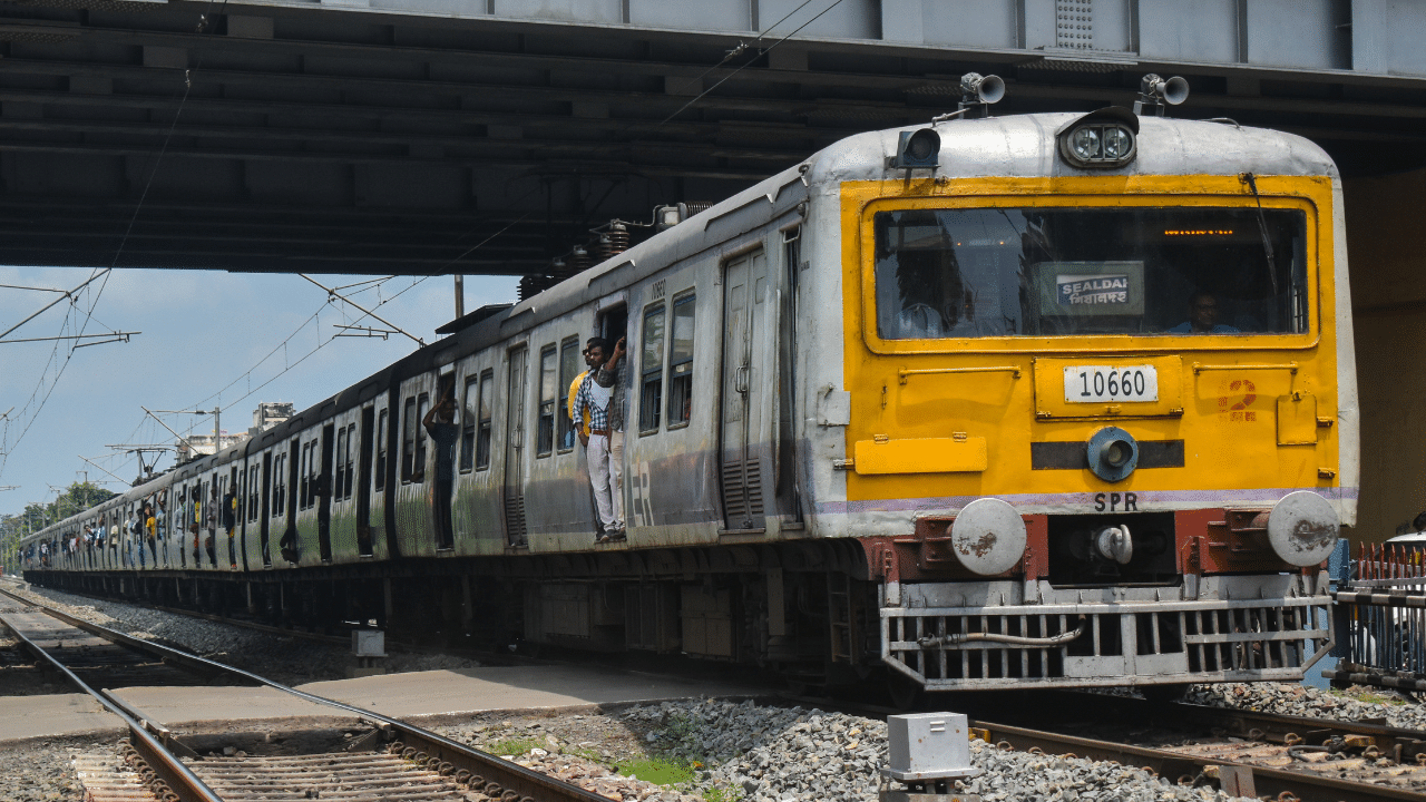 Railway Recruitment: നോർത്ത് ഈസ്റ്റ് ഫ്രോണ്ടിയർ റെയിൽവേയിൽ 5647 അപ്രന്റീസ് ഒഴിവുകൾ; അപേക്ഷിക്കേണ്ടതിങ്ങനെ