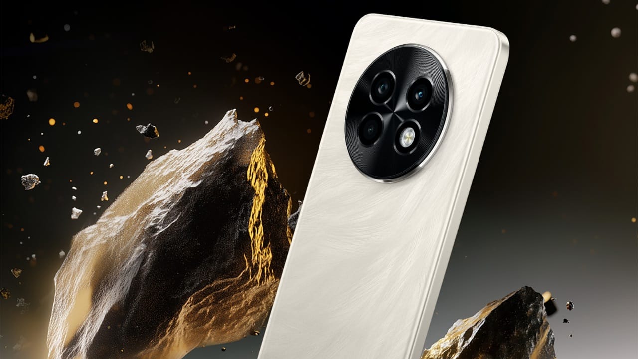 കുറഞ്ഞ വിലയിൽ മികച്ച സ്പെക്സുമായി റിയൽമി 14എക്സ് വിപണിയിലേക്ക്. വരുന്ന ആഴ്ചകളിൽ തന്നെ ഫോൺ ഇന്ത്യയിൽ അവതരിപ്പിക്കപ്പെടുമെന്നാണ് റിപ്പോർട്ടുകൾ. റിയൽമിയുടെ അടുത്ത നമ്പർ സീരീസിൽ ആദ്യ ഫോണാവും റിയൽമി 14എക്സ്. സീരീസിലെ അടുത്ത ഫോണുകളായ റിയൽമി 14 പ്രോ, 14 പ്രോ പ്ലസ് മോഡലുകൾ 2025 ജനുവരിയിലാണ് എത്തുക. (Image Courtesy - Realme Facebook)