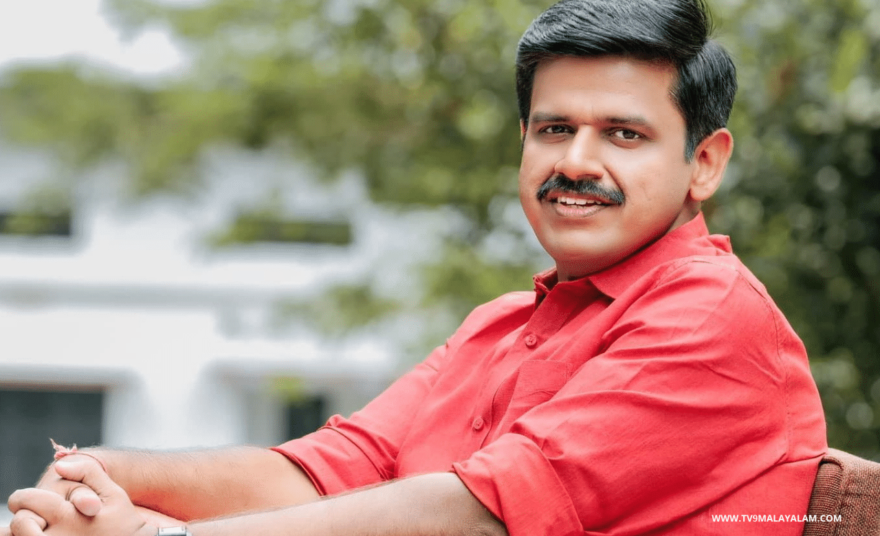 Sandeep varier: സിപിഎമ്മുമായി ചർച്ച നടത്തിയിട്ടില്ല, താൻ ഇപ്പോഴും ബിജെപി പ്രവർത്തകൻ: സന്ദീപ് വാര്യർ