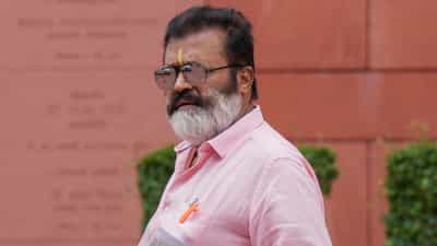 Suresh Gopi: മുനമ്പത്തേത് നാലക്ഷരമുള്ള കിരാതം; വഖഫിനെതിരെയുള്ള പരാമര്‍ശത്തില്‍ സുരേഷ് ഗോപിക്കെതിരെ പരാതി