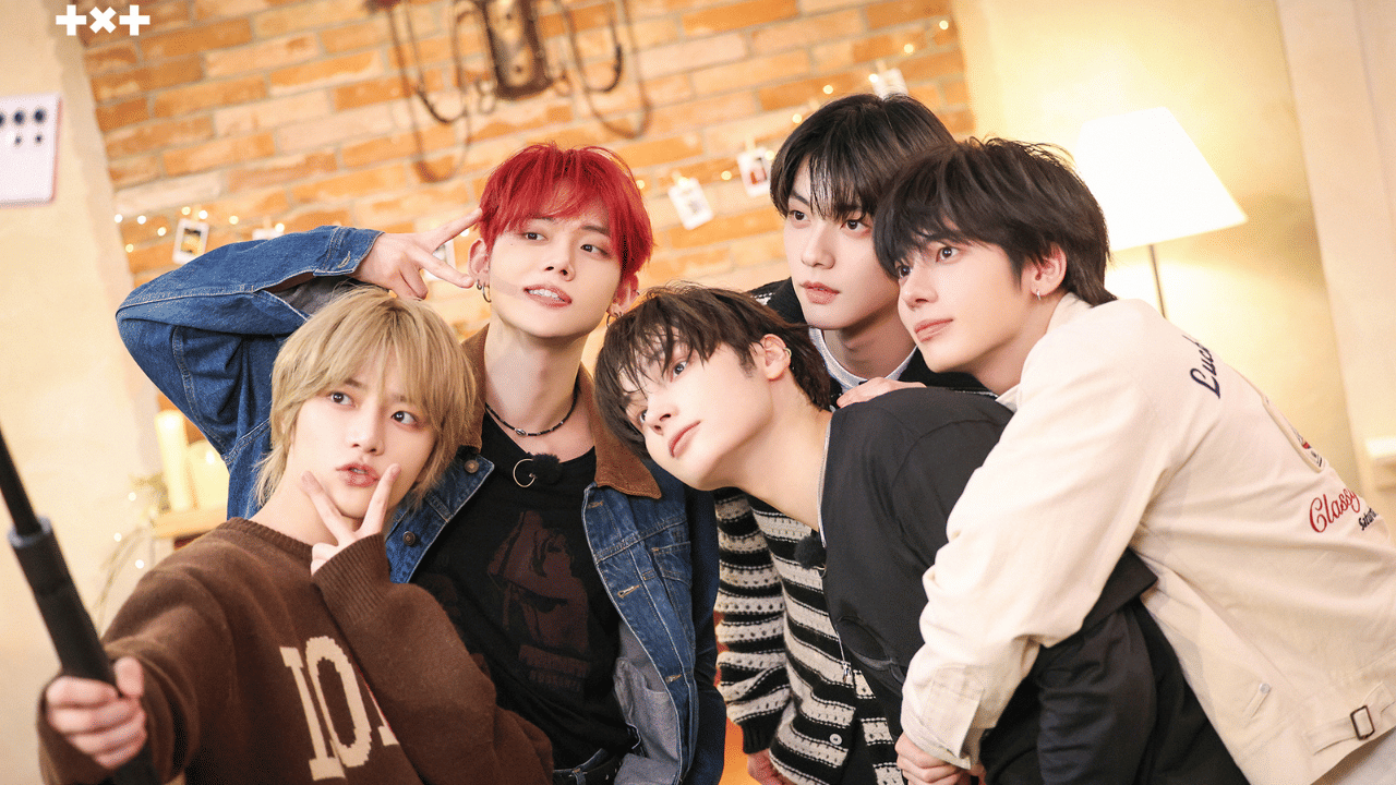 ഈ മാസത്തിന്റെ തുടക്കത്തിലാണ് ടിഎക്സ്ടി 'ദി സ്റ്റാർ ചാപ്റ്റർ: സാങ്ച്വറി' എന്ന ആൽബം പുറത്തിറക്കി സംഗീത ലോകത്തേക്കുള്ള മടങ്ങിവരവ് അറിയിച്ചത്. തുടർന്ന്, പ്രൊമോഷനും മറ്റ് പരിപാടികളുടെയും തിരക്കുകളിലായിരുന്നു. നേരത്തെ തന്നെ ഷെഡ്യൂൾ ചെയ്ത് വെച്ചിട്ടുള്ള പല പരിപാടികളിലും ഇവർ പങ്കെടുക്കേണ്ടതായുണ്ട്. ഈയൊരു സമയത്ത് ബാൻഡിന്റെ ലീഡർ കൂടിയായ സൂബിന്റെ അഭാവം ടിഎക്സ്ടിക്ക് വലിയൊരു തിരിച്ചടിയാണ്. (Image Credits: Soobin Instagram)