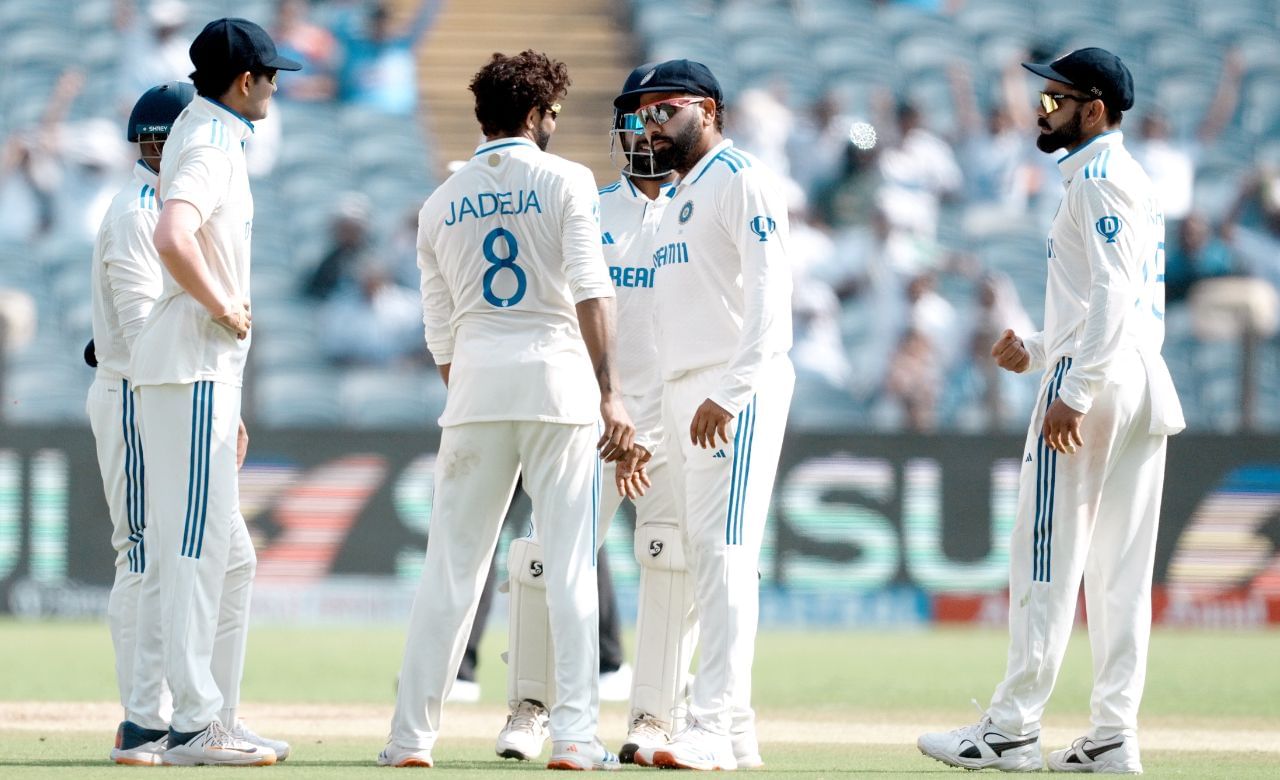 ടീം സെലക്ഷൻ ഗംഭീറാണ് തീരുമാനിക്കുന്നതെന്നും അജിത് അഗാർക്കറുടെ നേതൃത്വത്തിലുള്ള സെലക്ഷൻ കമ്മിറ്റി ഒന്നും ചെയ്യുന്നില്ലെന്നും വിമർശനമുയർന്നു. (Image Credits:BCCI)