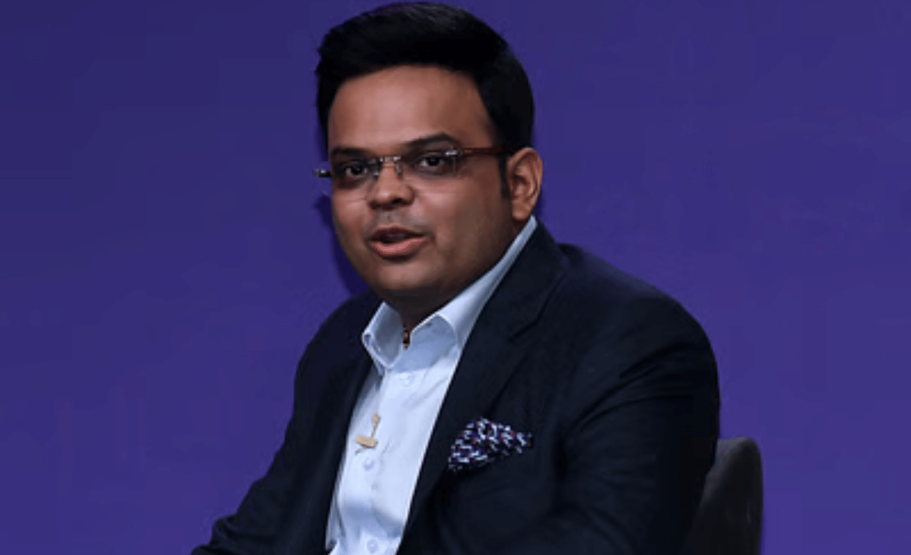 2025 ഫെബ്രുവരിയിൽ നടക്കുന്ന ചാമ്പ്യൻസ് ട്രോഫിയിൽ ഇന്ത്യ പങ്കെടുക്കുമോ എന്നതിൽ വ്യക്തതയില്ല. കേന്ദ്ര സർക്കാർ തീരുമാന പ്രകാരമായിരിക്കും ഇന്ത്യ ടൂർണമെന്റിൽ പങ്കെടുക്കുകയെന്ന് ബിസിസിഐ സെക്രട്ടറി ജയ് ഷാ നേരത്തെ വ്യക്തമാക്കിയിരുന്നു.  (Image Credits: SOPA Images)