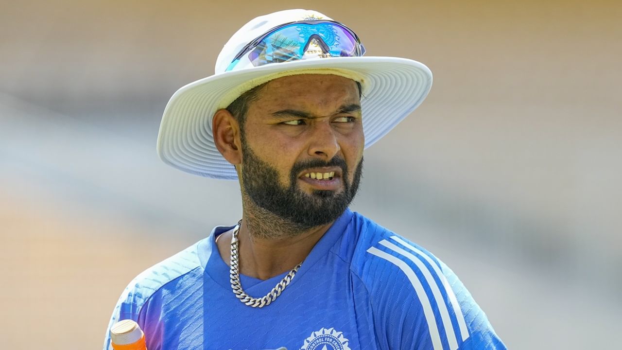 Rishabh Pant: ടീം ഉടമകളുടെ പ്രതികരണം ഇഷ്ടപ്പെട്ടില്ല, പിന്നാലെ പുറത്തേക്ക് ! ഋഷഭ് പന്ത് ഡല്ഹി ക്യാപിറ്റല്സ് വിട്ടത് ഇക്കാരണത്താല് Rishabh Pant: ടീം ഉടമകളുടെ പ്രതികരണം ഇഷ്ടപ്പെട്ടില്ല, പിന്നാലെ പുറത്തേക്ക് ! ഋഷഭ് പന്ത് ഡല്ഹി ക്യാപിറ്റല്സ് വിട്ടത് ഇക്കാരണത്താല്