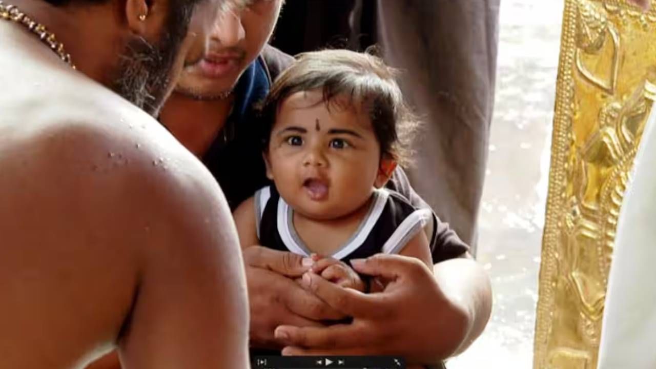 ‘Choroonu’ at Sabarimala: ശബരിമലയിൽ കുട്ടികൾക്ക് ചോറൂണ് എങ്ങനെ നടത്താം