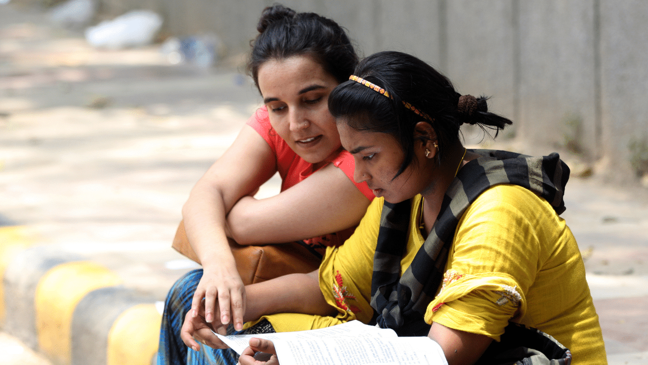 CSIR UGC NET December 2024: സിഎസ്ഐആർ യുജിസി നെറ്റ് പരീക്ഷയ്ക്ക് ഇനിയും അപേക്ഷിച്ചില്ലേ? വൈകേണ്ട ഇന്ന് തന്നെ അപേക്ഷിക്കാം CSIR UGC NET December 2024: സിഎസ്ഐആർ യുജിസി നെറ്റ് പരീക്ഷയ്ക്ക് ഇനിയും അപേക്ഷിച്ചില്ലേ? വൈകേണ്ട ഇന്ന് തന്നെ അപേക്ഷിക്കാം