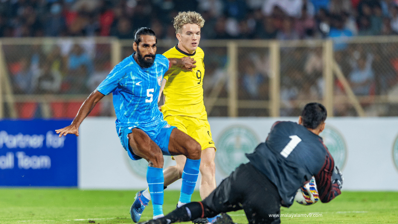 2024-ൽ 11 മത്സരങ്ങളിൽ ഒന്നിൽ പോലും ജയിക്കാത്ത ടീം ഇന്ത്യയുടെ 2025 ലെ ആദ്യ മത്സരം മാർച്ച് 25 ന് ബംഗ്ലാദേശിനെതിരെയാണ്. യോ​ഗ്യത റൗണ്ടിലെ നീലക്കടുവകളുടെ ആദ്യ മത്സരമാണിത്. (Image Credits: AIFF)